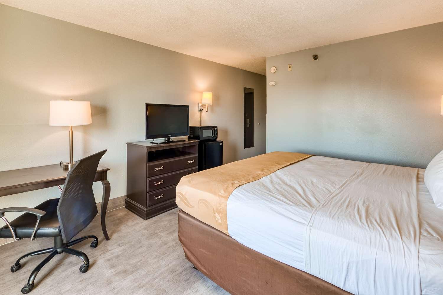 Surestay Plus Hotel By Best Western Durham Medical Center Extérieur photo