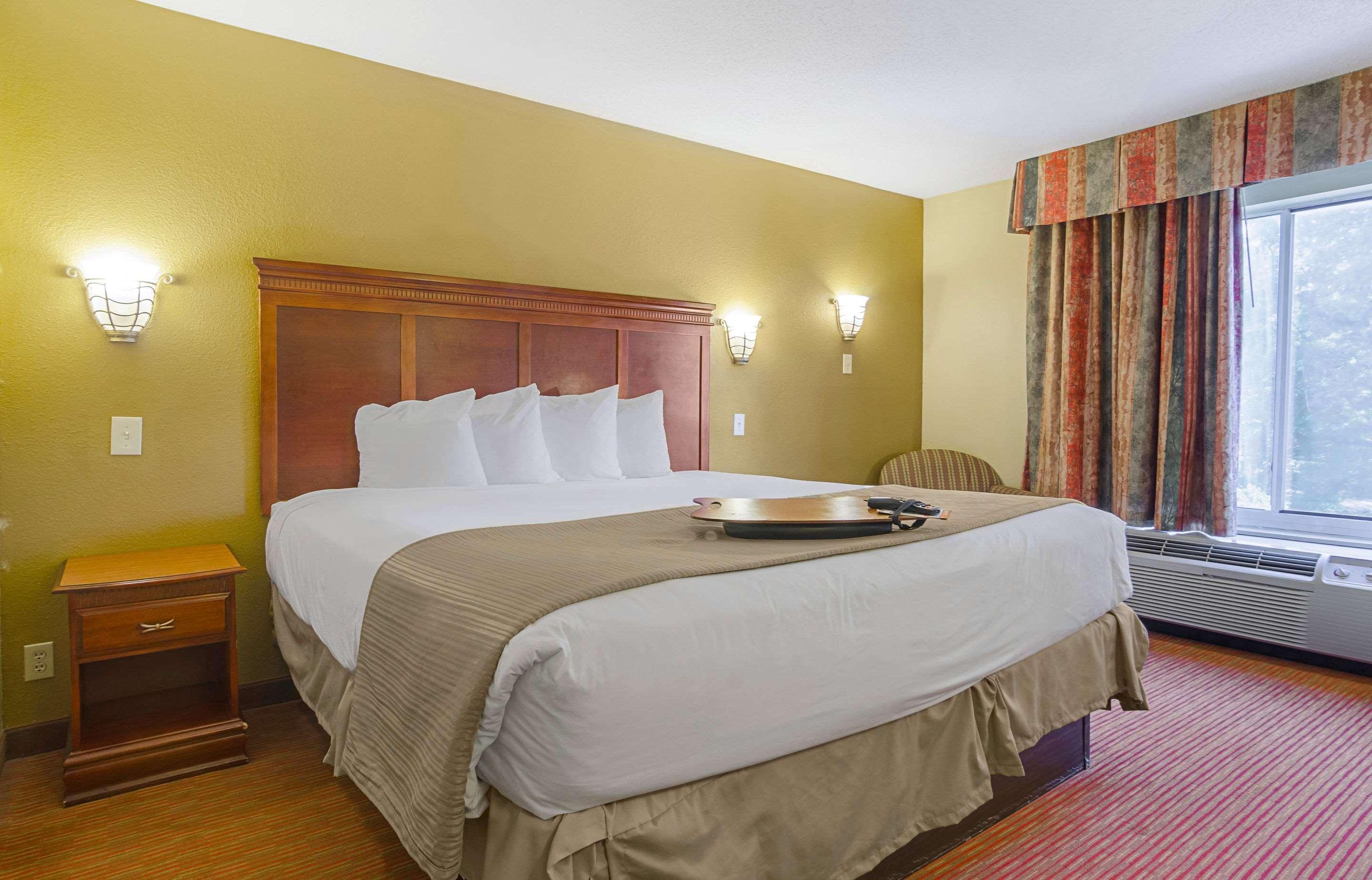 Surestay Plus Hotel By Best Western Durham Medical Center Extérieur photo