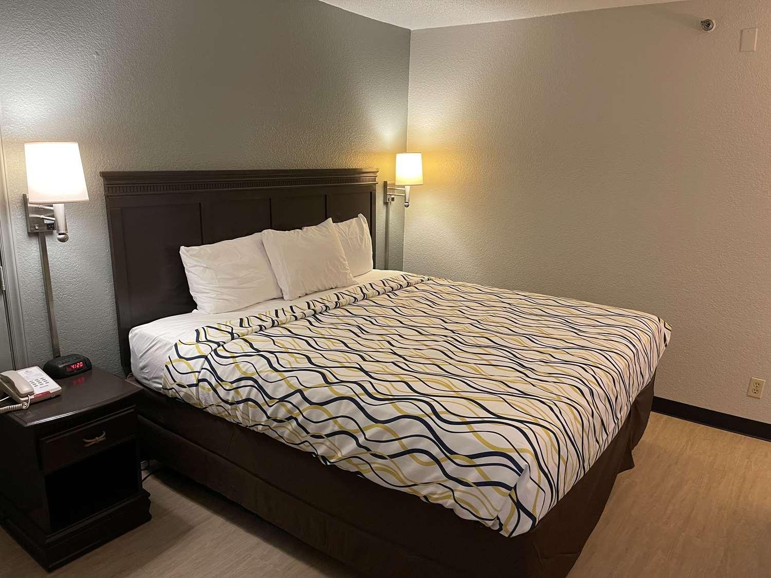 Surestay Plus Hotel By Best Western Durham Medical Center Extérieur photo