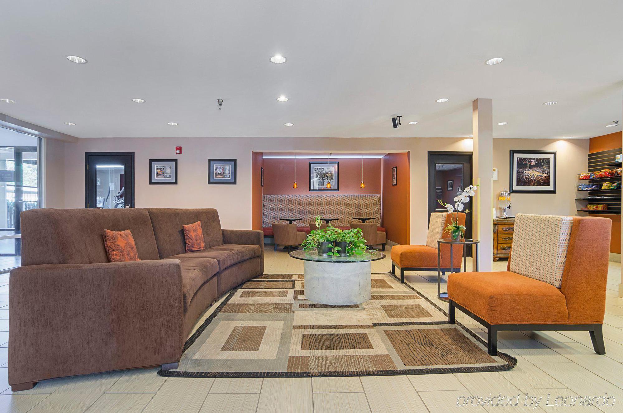 Surestay Plus Hotel By Best Western Durham Medical Center Extérieur photo